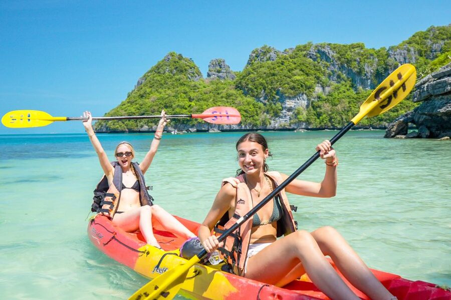 Koh Samui: Mu Ko Ang Thong Park Cruise with Kayaking Option - Who Should Book This Cruise?