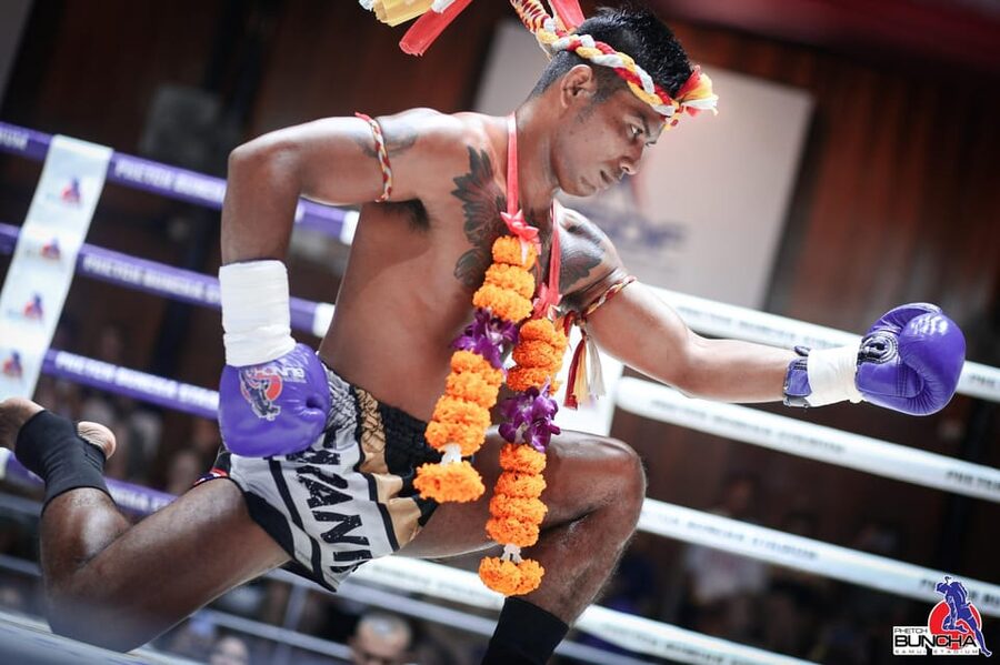 Koh Samui: Phetch Buncha Boxing Stadium Muay Thai Ticket - A simple evening plan