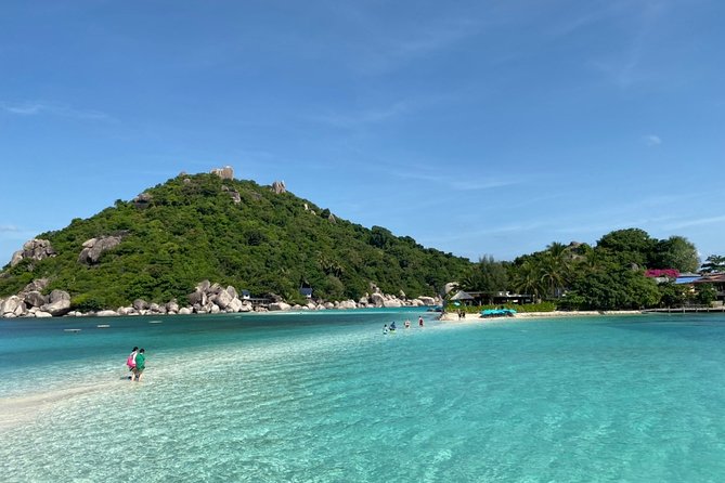 Koh Tao & Koh Nangyuan Snorkeling Trip By Speedboat From Koh Phangan - Koh Tao from the water and the first snorkeling stops