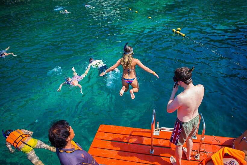 Koh Tao: Premium Snorkel Tour to Koh Nangyuan Bays by Oxygen - Why the 25-person limit matters on Koh Tao