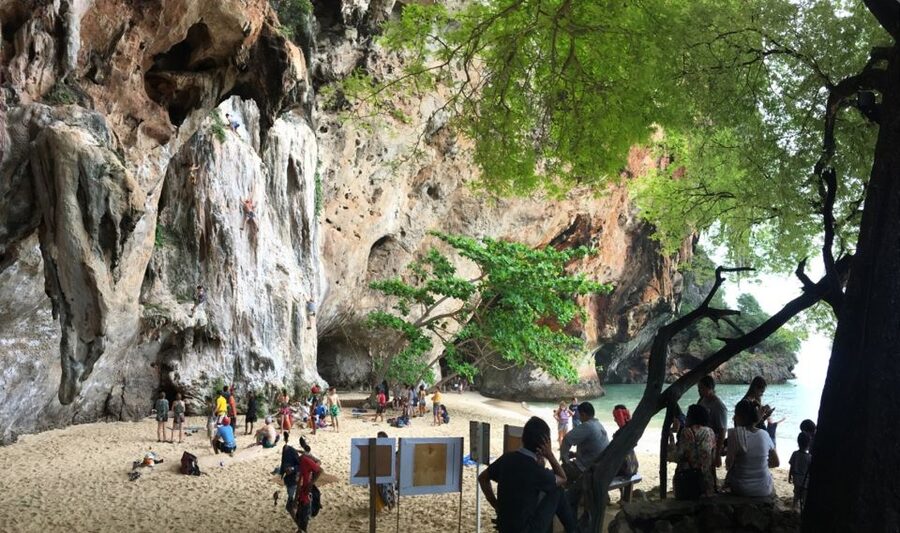 Krabi: 4 Islands Day Trip by Speedboat Including Lunch Box - Phra Nang Beach and its spirit shrine