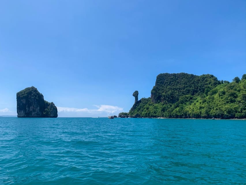 Krabi: 4 Islands & Thale Waek's Sandbar Tour By Speedboat - Chicken Island snorkeling and swimming