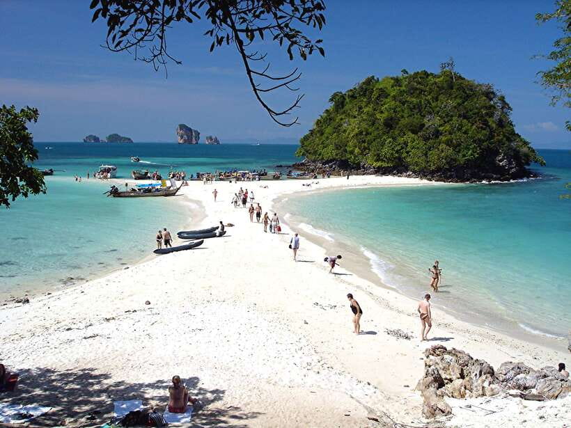 Krabi: 7 Islands Sunset Tour with Buffet Dinner & Snorkeling - Chicken Island’s Famous Rock and Tub Island’s Sandbar