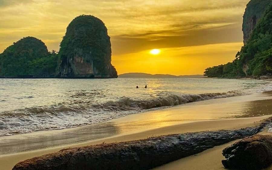 Krabi: Bioluminescent Plankton, Snorkeling & Sunset Tour - What the Bioluminescent Plankton Really Look Like