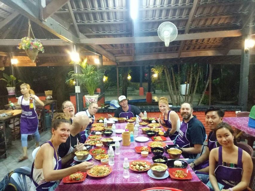 Krabi: Cooking Class at Thai Charm Cooking School with Meal - Choosing five dishes from the Thai menu
