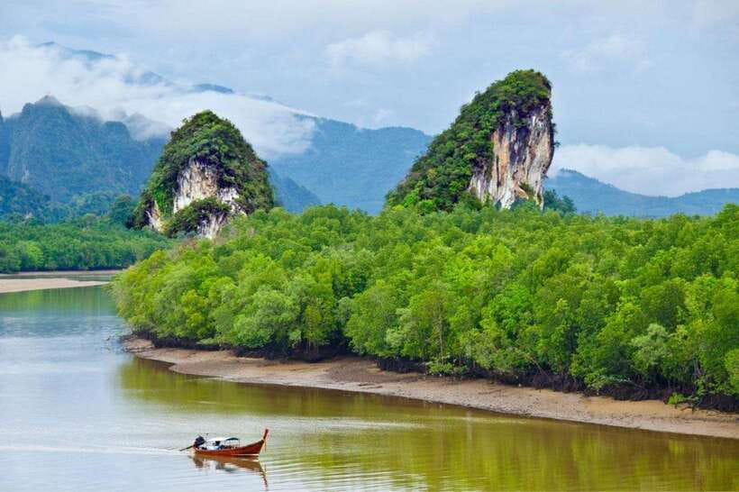 Krabi: Emerald Pool, Hot Springs & Krabi Town Day Tour - The drive from Krabi to Khlong Thom