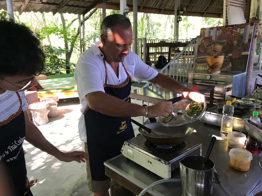 Krabi: Evening Thai Cooking Class at Ya's Cookery - Eating the full meal together