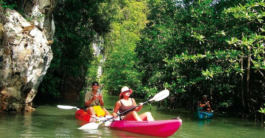 Krabi: Guided Kayaking Tour at Ao Thalane - Starting the morning with instruction and pickup