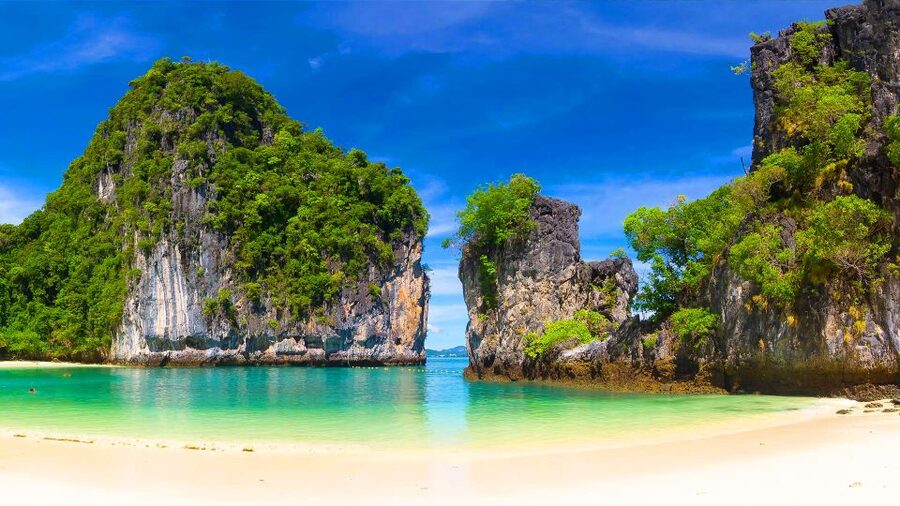 Krabi: Hong Island Sunset and BBQ Dinner Tour - Pakbia Island, sunset, and the BBQ