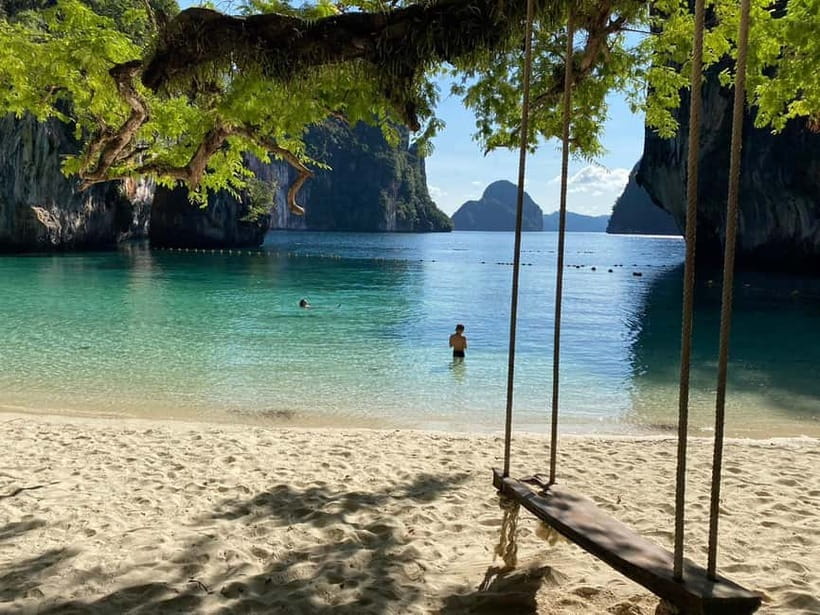 Krabi: Hong Island Sunset and BBQ Dinner Tour - Guides who add real value