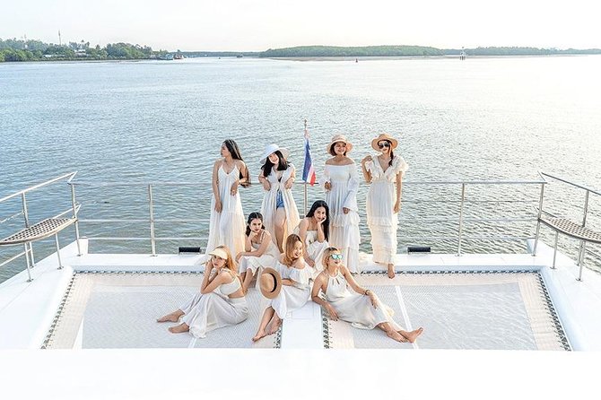 Krabi Hong Islands Sunset Party Catamaran Cruise - Lao La Ding and the question of going ashore