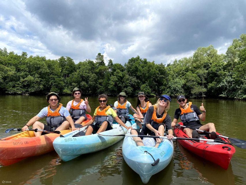 Krabi kayaking Ao thalane - Through the mangrove tunnels of Ao Thalane
