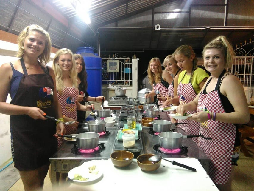 Krabi: Morning or Afternoon Culinary Adventure at Smart Cook - Why this class works well in Krabi
