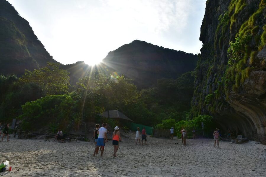 Krabi: Phi Phi Islands & Maya Bay Speedboat Tour with Lunch - Bamboo Island is the most relaxed beach stop
