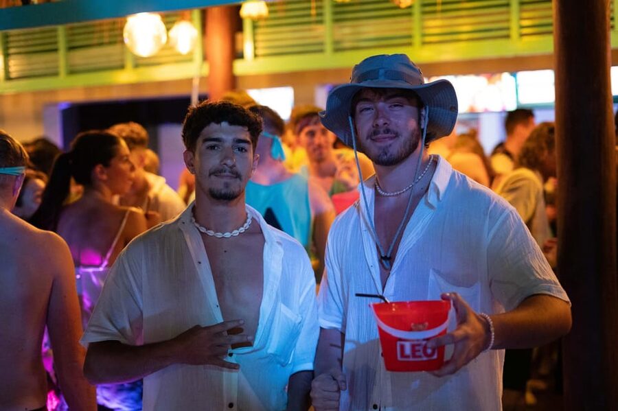 Krabi Pub Crawl - Join Nomads For The Best Night in Ao Nang! - Walking Toward the Beach and the Thai Bucket