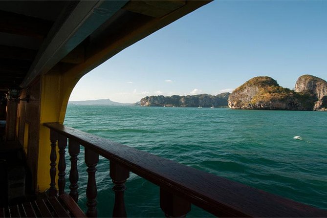 Krabi Romantic Sunset Cruise with BBQ Seafood Dinner by Krabi Sea Cruise - Phra Nang Cave brings the sunset