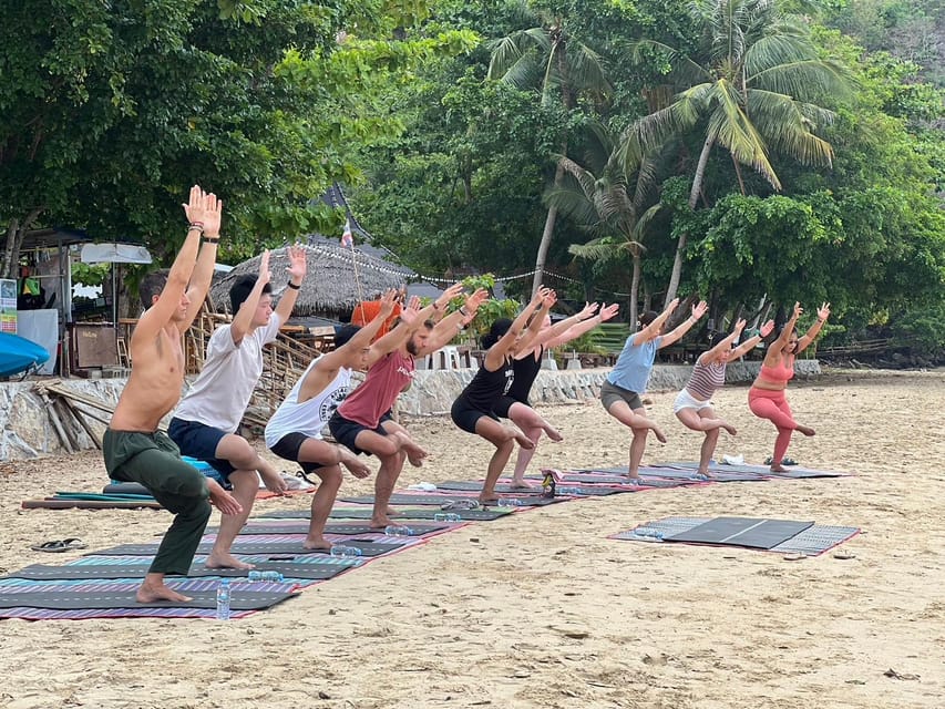 Krabi: Sunrise Yoga Balance Join-in Class - What the 7:30 a.m. start really means