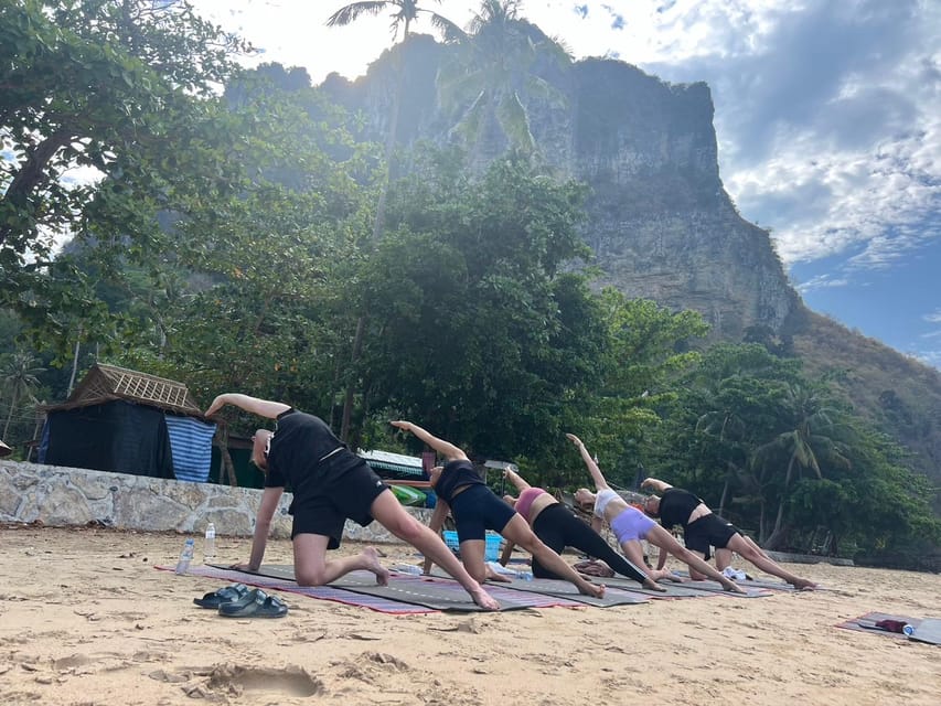 Krabi: Sunrise Yoga Balance Join-in Class - Who will enjoy this morning class most?