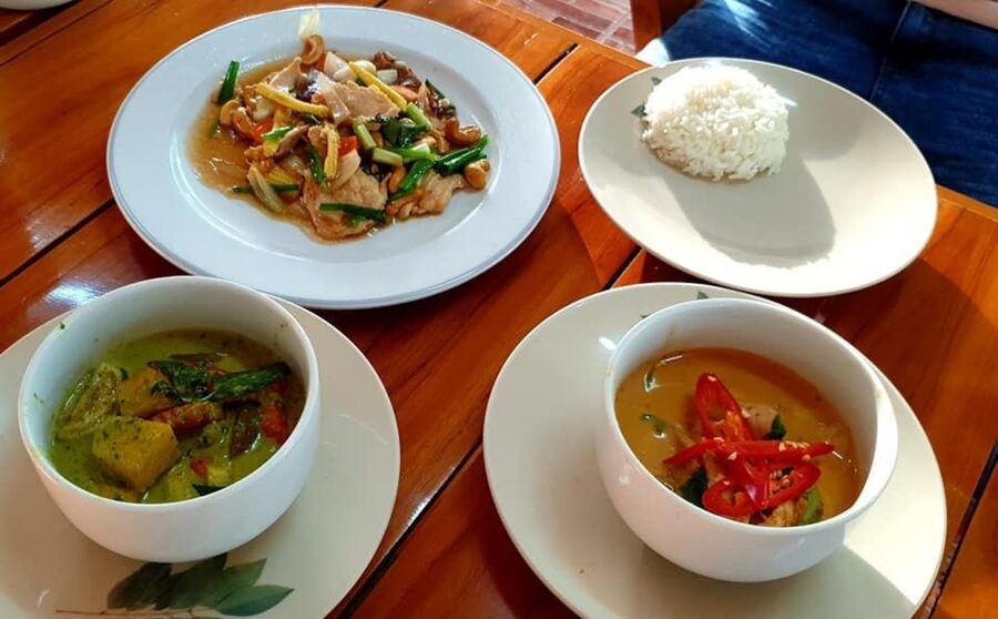 Krabi: Traditional Thai Cooking Class - Choosing the right class time in Krabi