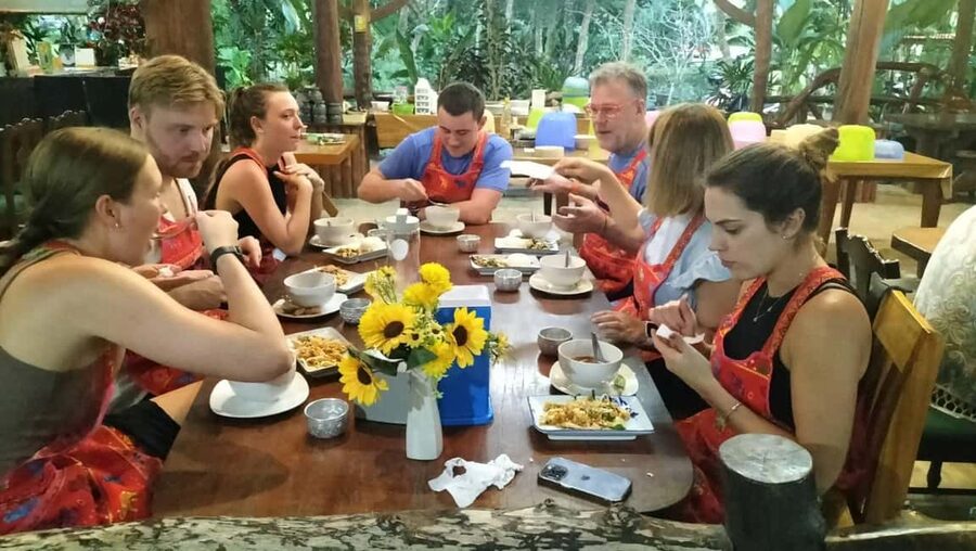 Krabi: Traditional Thai Cooking Class with Local Chef - Is $46 a good value?