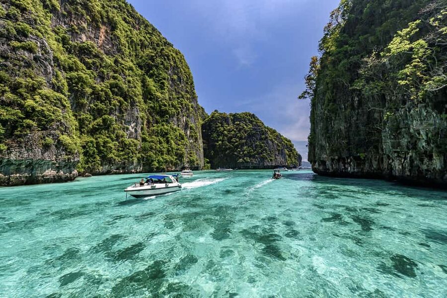 Krabi: Ultimate Phi Phi & Maya Bay Ascent by Speedboat - Starting at Nopparat Thara Pier