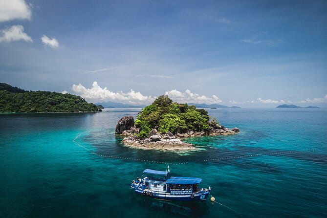 Laem Chabang to Bangkok Landmarks with Entrance Tickets & Lunch - Why the private format matters
