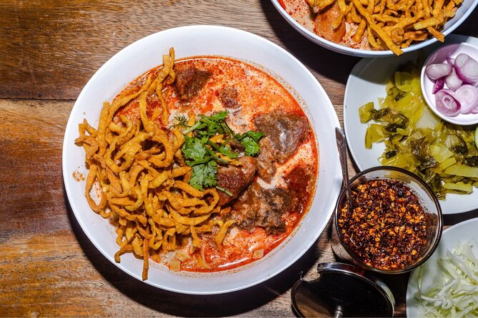 Lanna Kingdom Chiang Mai Food Tour with 15+ Tastings - Who should book this food tour?