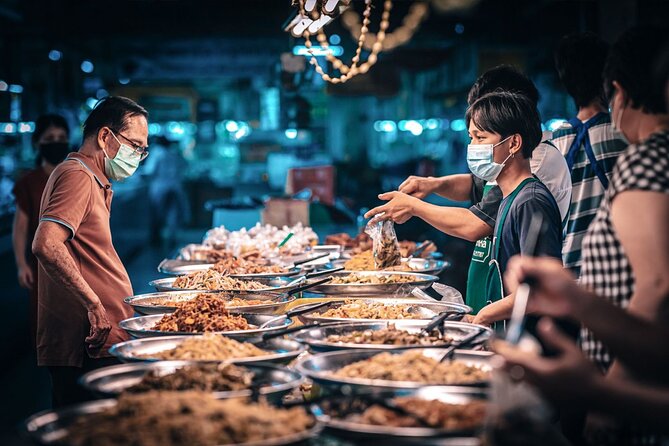 Lanna Kingdom Chiang Mai Food Tour with 15+ Tastings - Starting at Wat Lok Moli