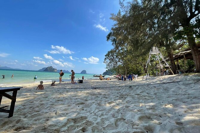 Lanta 4 Islands tour (Longtail boat) - Ko Maa and the final snorkeling session
