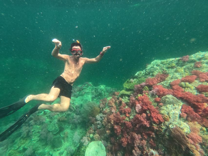 Lipe: Longtail Boat Snorkeling to Outer Islands Program B - Starting at Koh Hin Son and its rocky viewpoint