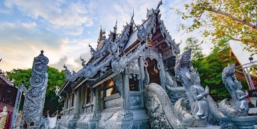 Long Neck Village, Silver Temple & Chiang Mai Top Sites - Wat Sri Suphan, Chiang Mai’s Silver Temple