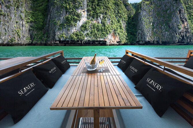 Luxury Boat to James Bond Islands with Lunch and Sunset Dinner - Sunset dinner and the return boat party