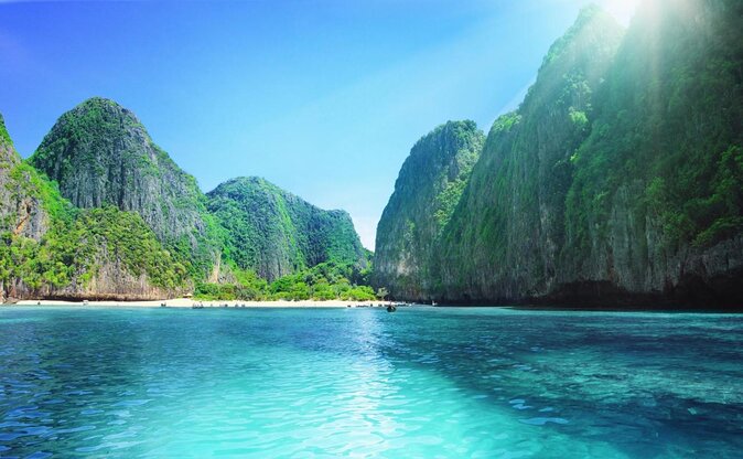 Maya Bay Sleepaboard Spend the night on our purpose built boat in Maya Bay - Reaching Maya Bay after the day boats depart