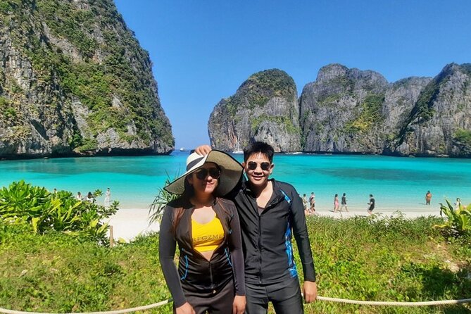 Maya Beach, Bamboo Island & Phi Phi Islands Tour From Phuket - Phi Phi Don lunch and a useful midday break