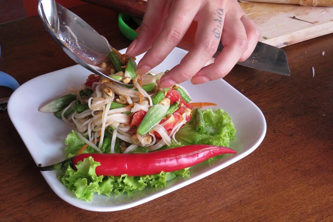 Morning Thai cooking class - The heat is part of the decision