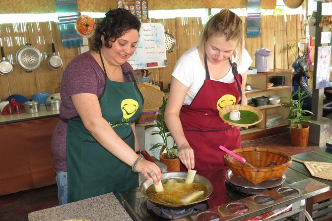 Morning Thai cooking class - Cooking from stir-fry to soup