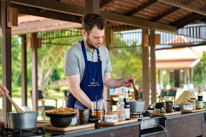 Morning Thai Cooking with Grandma - Market Visit & Farm Tour - Four dishes with your own cooking station