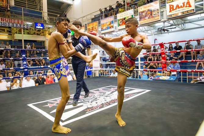 Muay Thai Boxing Match Action – Patong Stadium - Why the Muay Thai setting matters