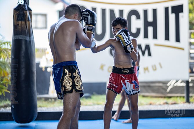 MuayThai Advanced class - Bag work and pad work