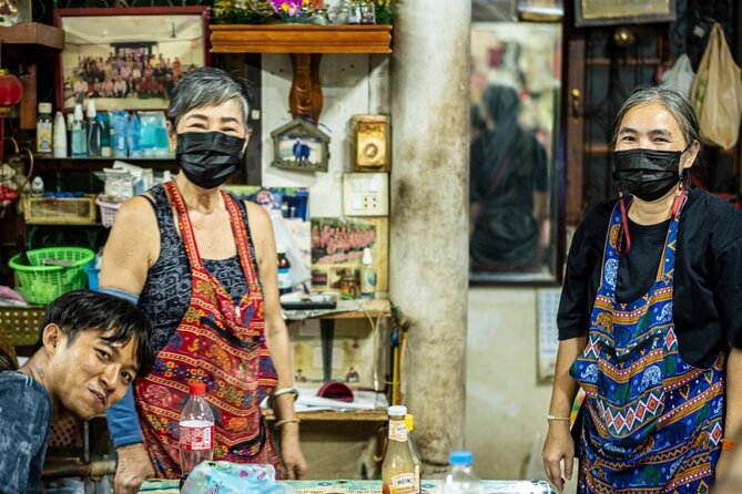 Must-Try: Hidden Bangkok Bike and Food Tour - Khlong Bang Luang, art, canals, and the main meal