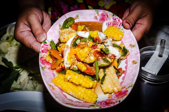 Northern Flavours Chiang Mai Food Tour with 15+ Tastings - Key points at a glance