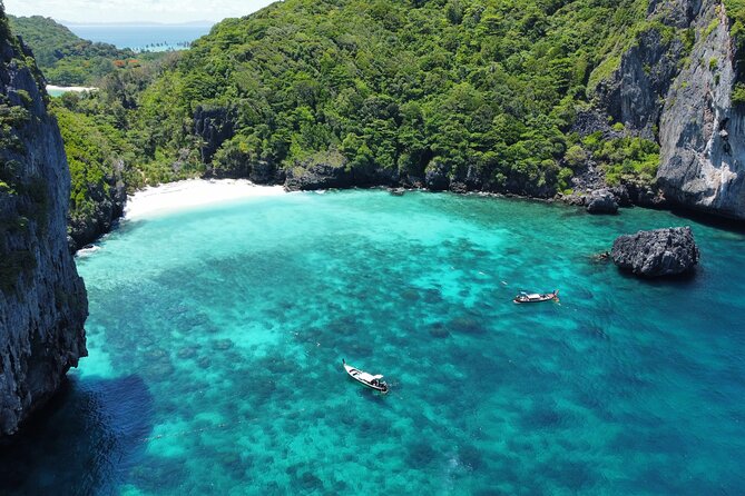 One Day Phi Phi, Maya And Khai Islands Adventure - Phi Phi Don Lunch With A Coastal View
