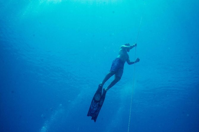 Padi Freediver, learn how to freedive and get your first license (at Koh Chang) - Day one: breathing practice and pool training at Bang Bao