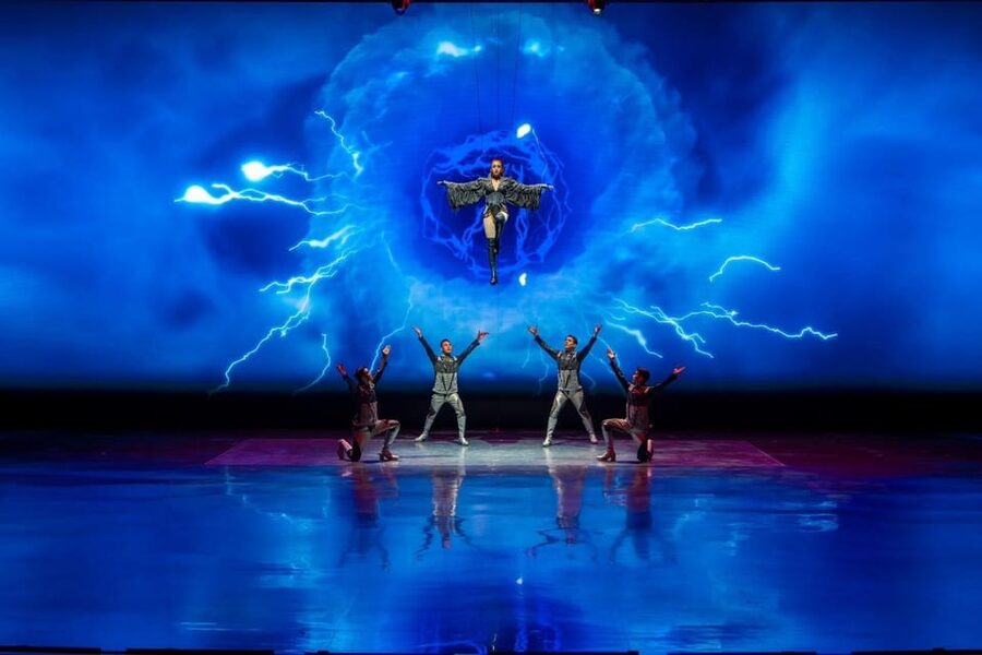 Pattaya: Colosseum Show Experience - What the Colosseum Pattaya show is like