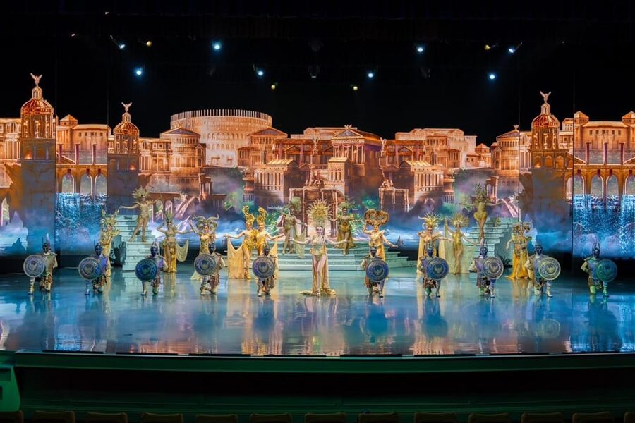 Pattaya: Colosseum Show Experience - Entering a Roman-style theater on Thepprasit Road