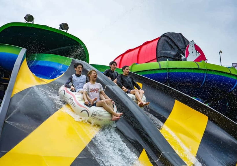 Pattaya: Columbia Pictures Aquaverse Entry Ticket - Water rides, wave action, and places to slow down