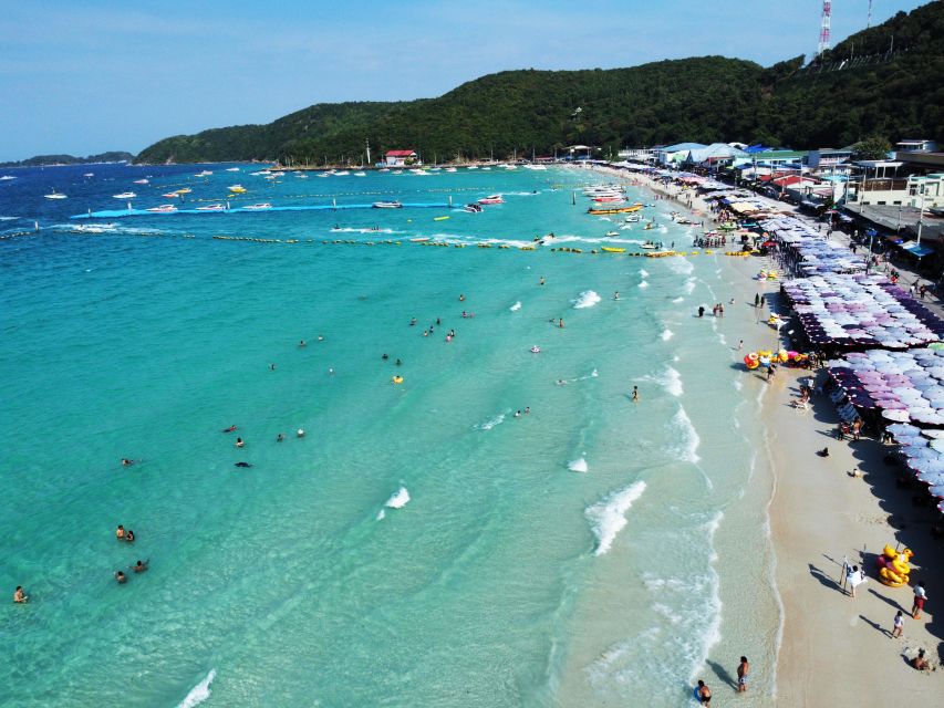 Pattaya: Coral Island & Sak Island Adventure Trip - Parasailing above the bay