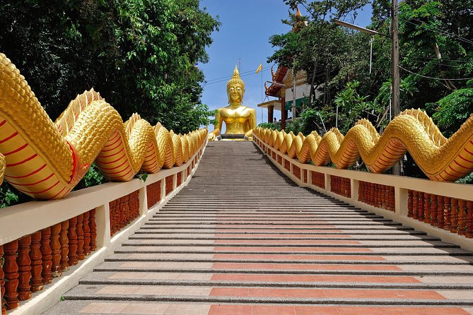 Pattaya Discovery Tour with Floating Market, View Points - A six-hour introduction to Pattaya