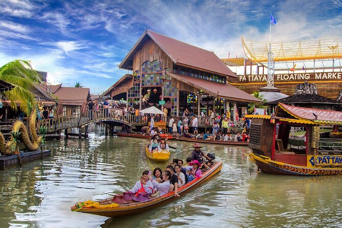 Pattaya Discovery Tour with Floating Market, View Points - An hour at Pattaya Floating Market
