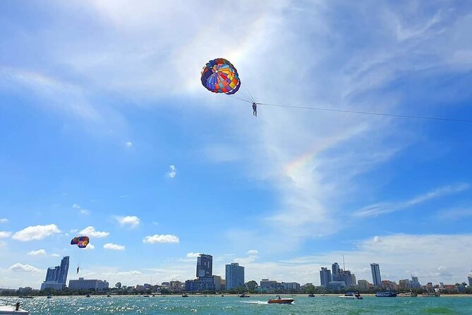 Pattaya: Parasailing Experience - What the Pattaya parasailing experience really includes